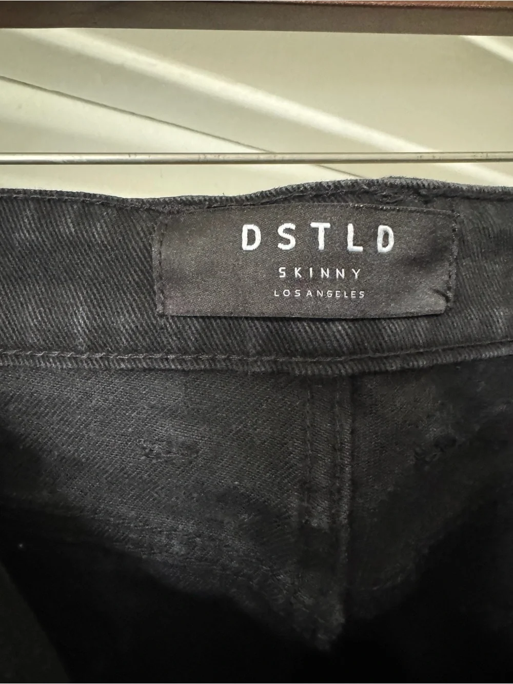 DSTLD Men's Black Skinny Jeans